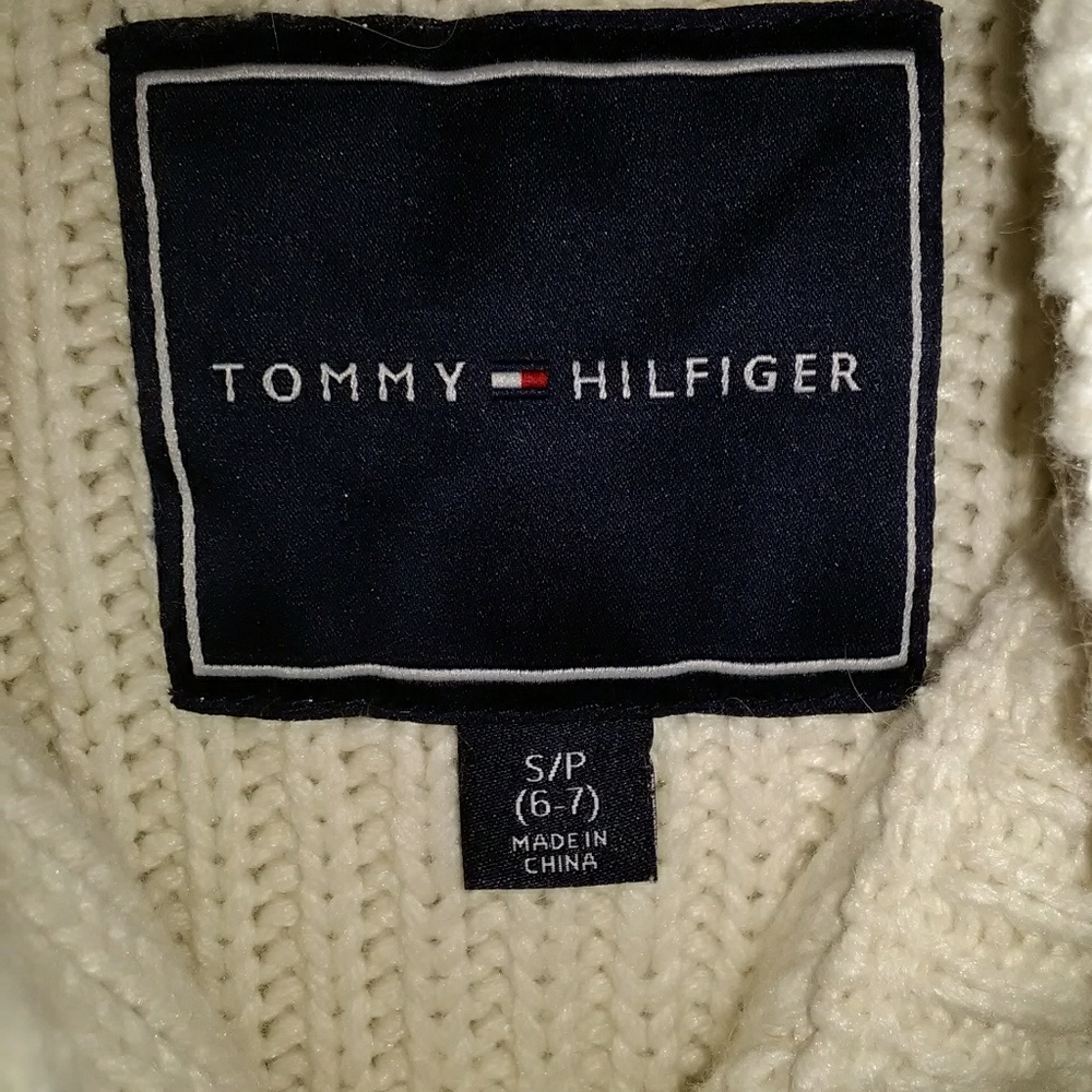 Tommy Hilfiger sweater